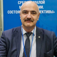 Михаил Васильев