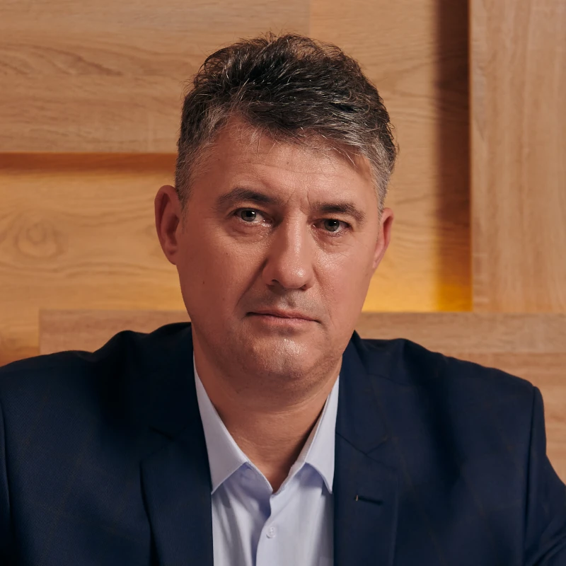 Олег Коледин