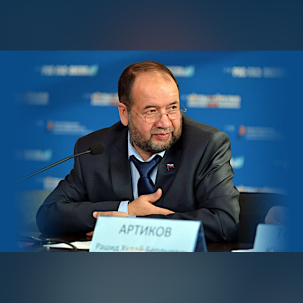 Рашид Артиков
